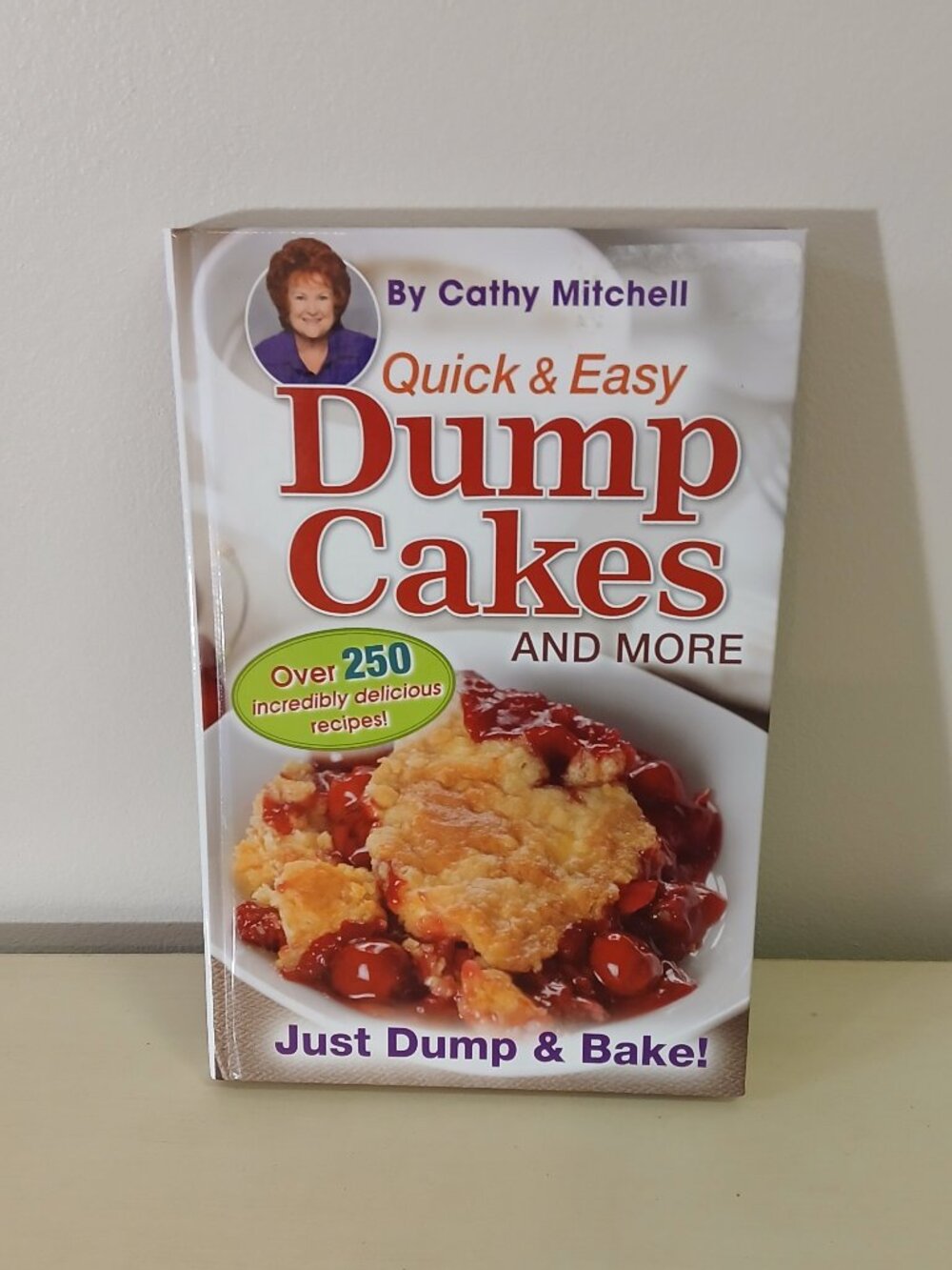 Like new Quick & Easy Dump Cakes and More hardback cookbook
